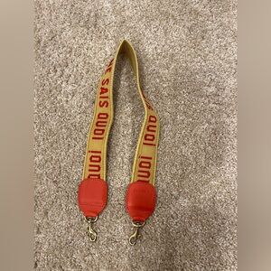 Clare V. shoulder strap yellow Je Ne Sais Quoi NWT